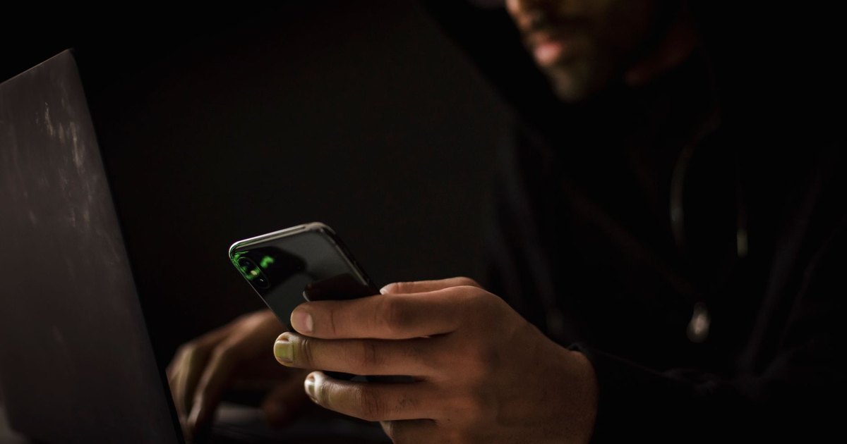 How to spot great replacement rhetoric in someone's posts