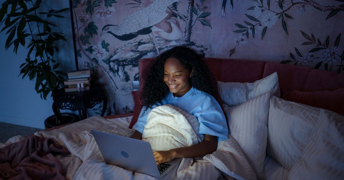 Public vs Private Accounts: What You Can Actually See