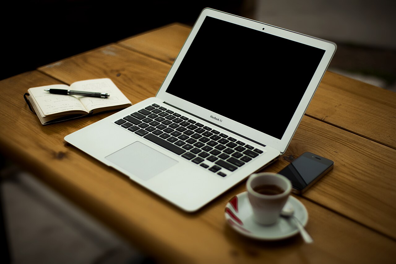 How to Research a Freelance Client Before You Take the Job