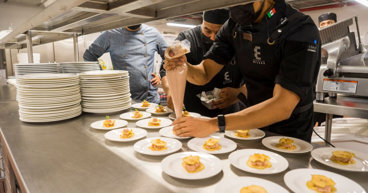 How to vet a caterer before you book