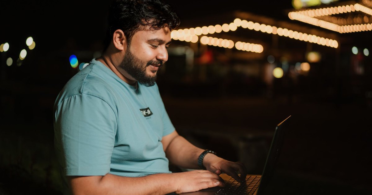 How to Vet a Ghostwriter Before You Hand Over Your Voice