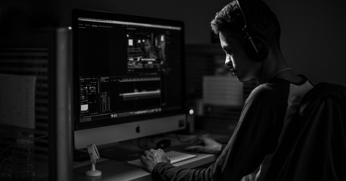 How to Vet a New Professional Connection Before You Trust Them