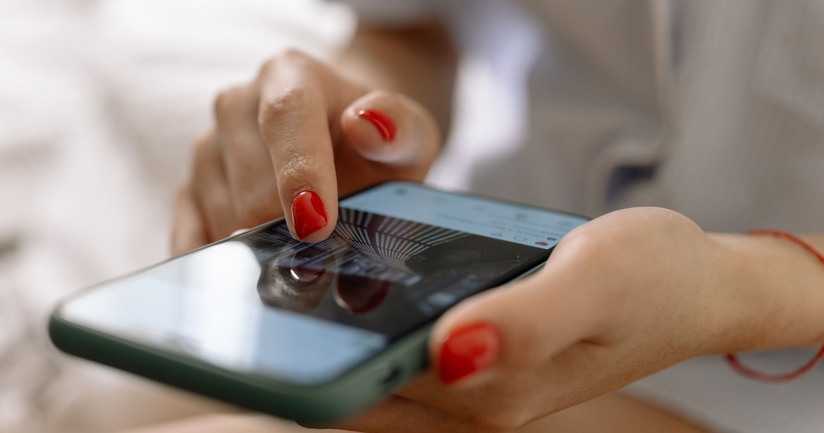 What someone's hashtags reveal about them